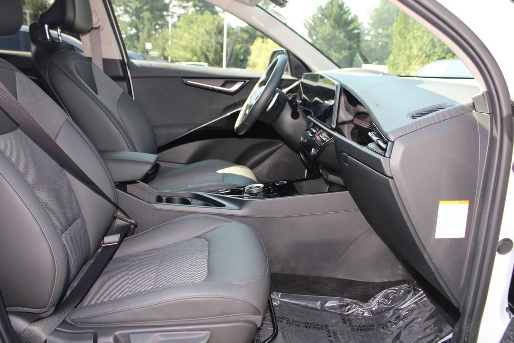 Used 2024 Kia Niro Wind w/ Wind Preserve Package FWD image 12