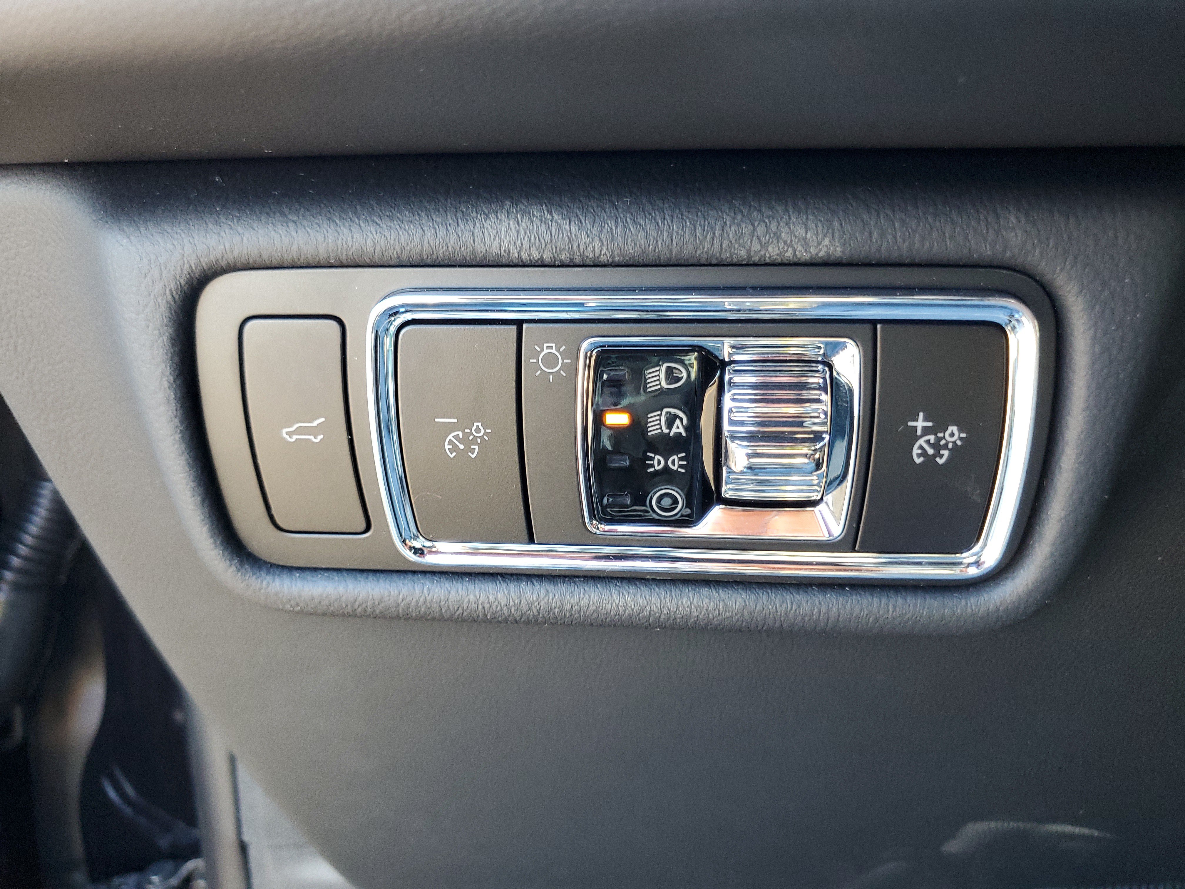 New 2026 Lincoln Aviator AWD image 13