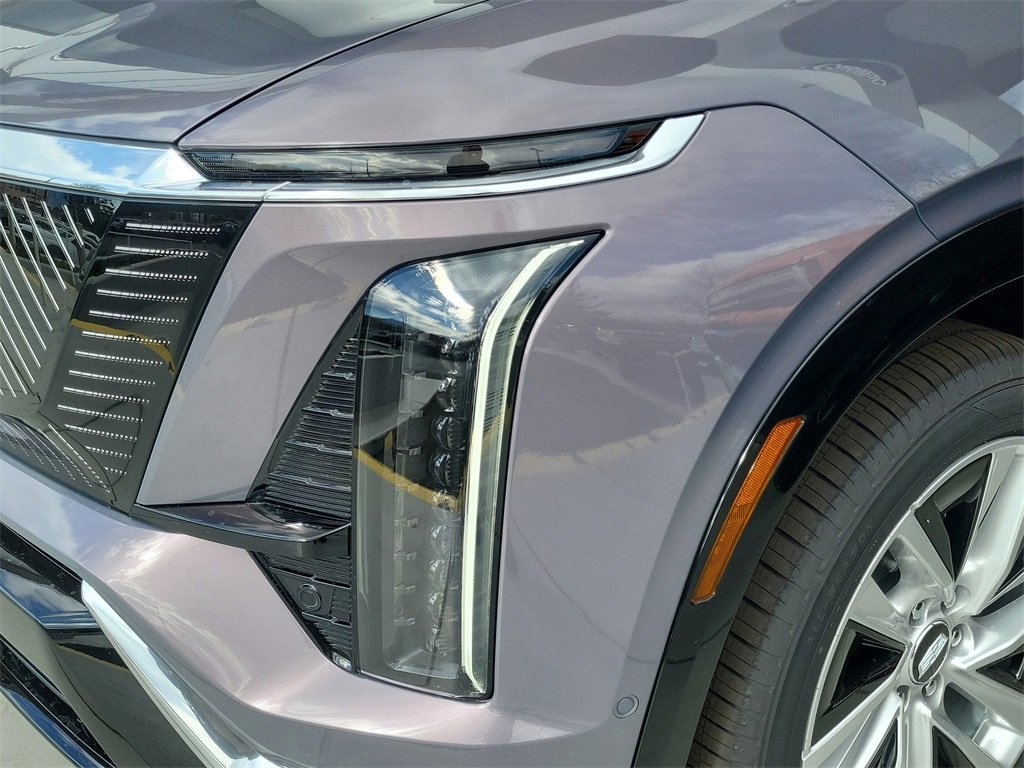 New 2026 Cadillac Vistiq Luxury image 5