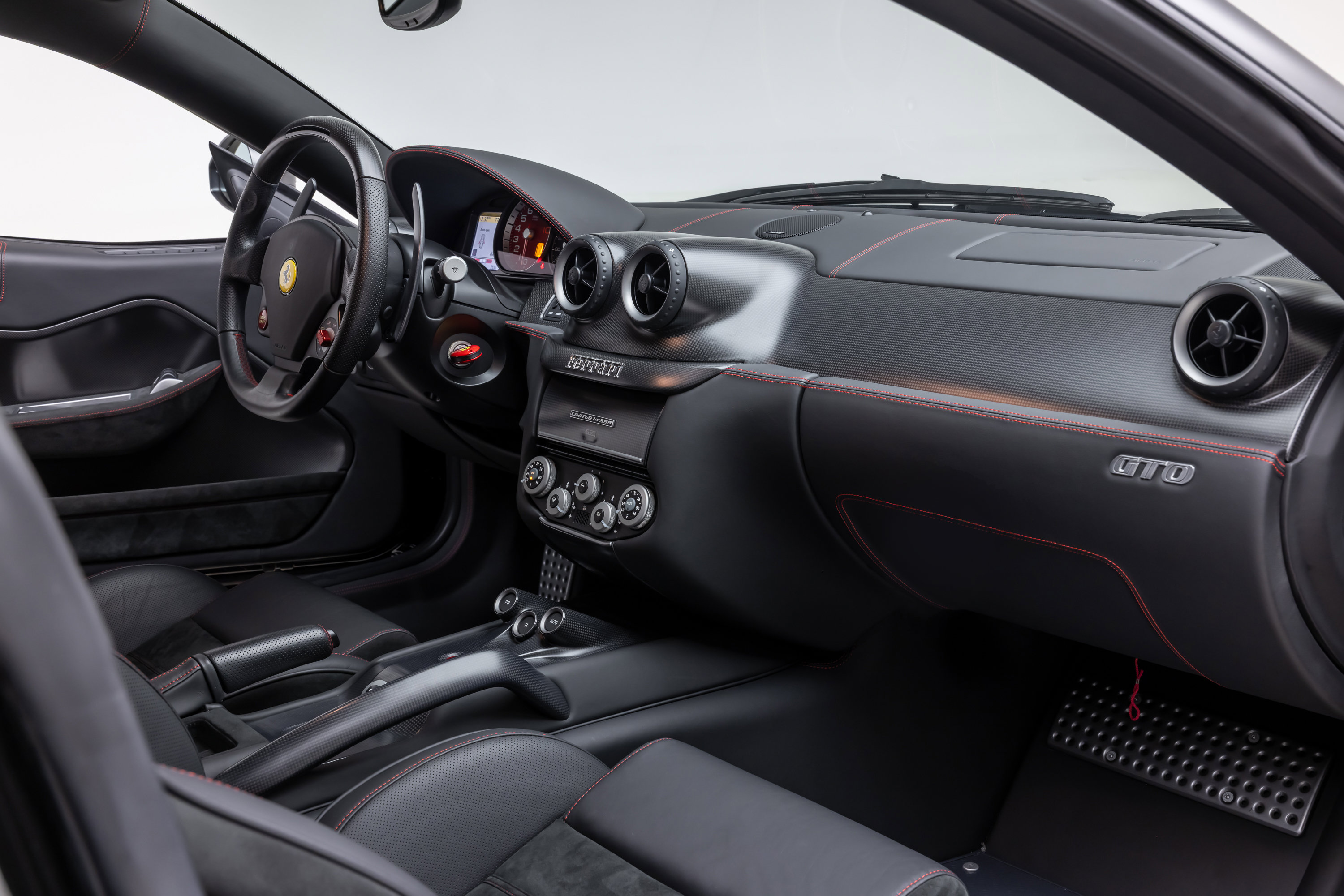 Used 2011 Ferrari 599 GTO RWD image 27