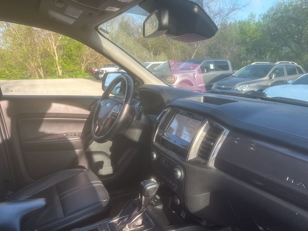 Used 2019 Ford Ranger Lariat w/ Black Appearance Package image 15