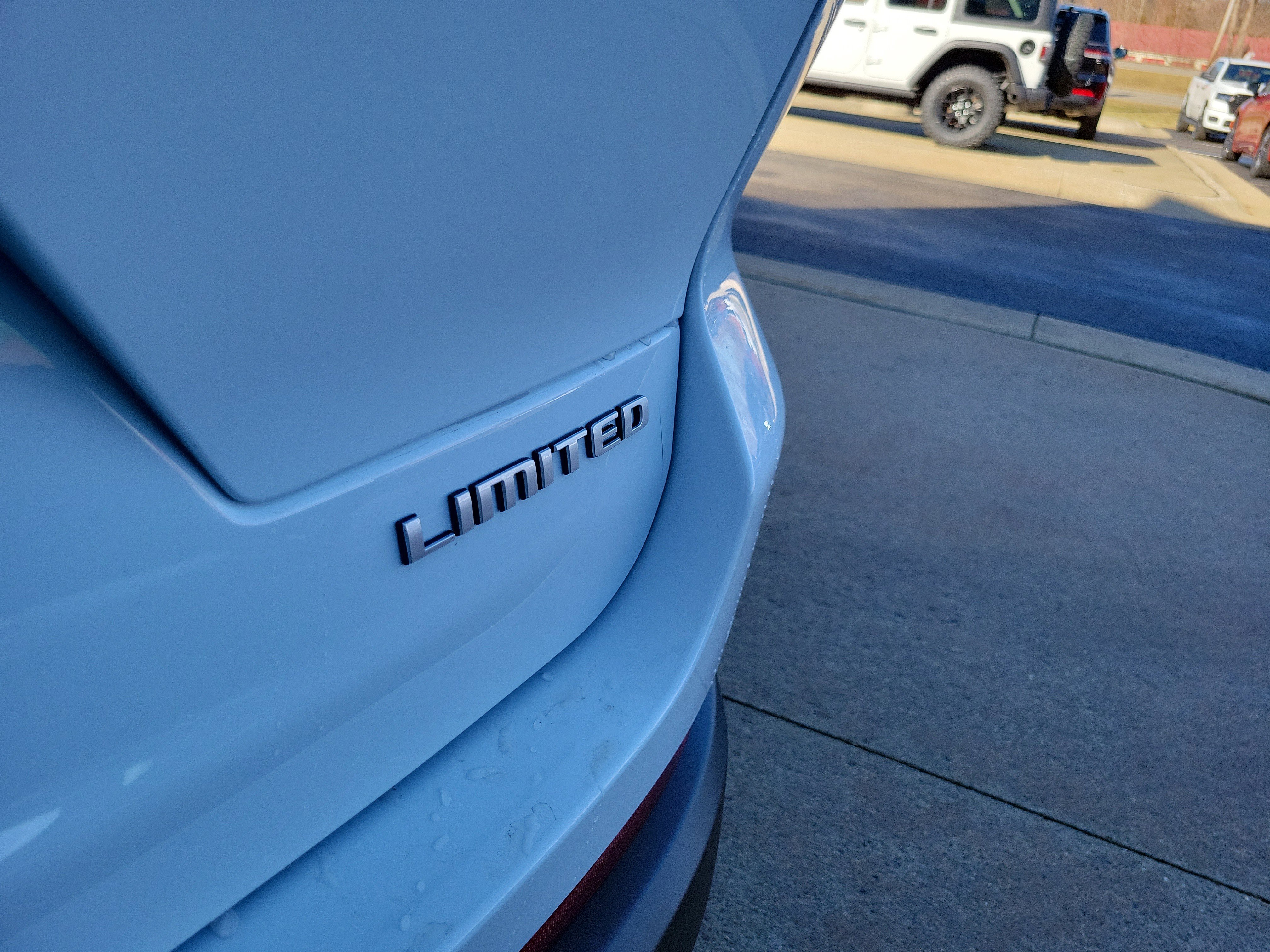 New 2026 Jeep Grand Cherokee L Limited image 23