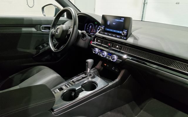 Used 2024 Honda Civic Sport image 16