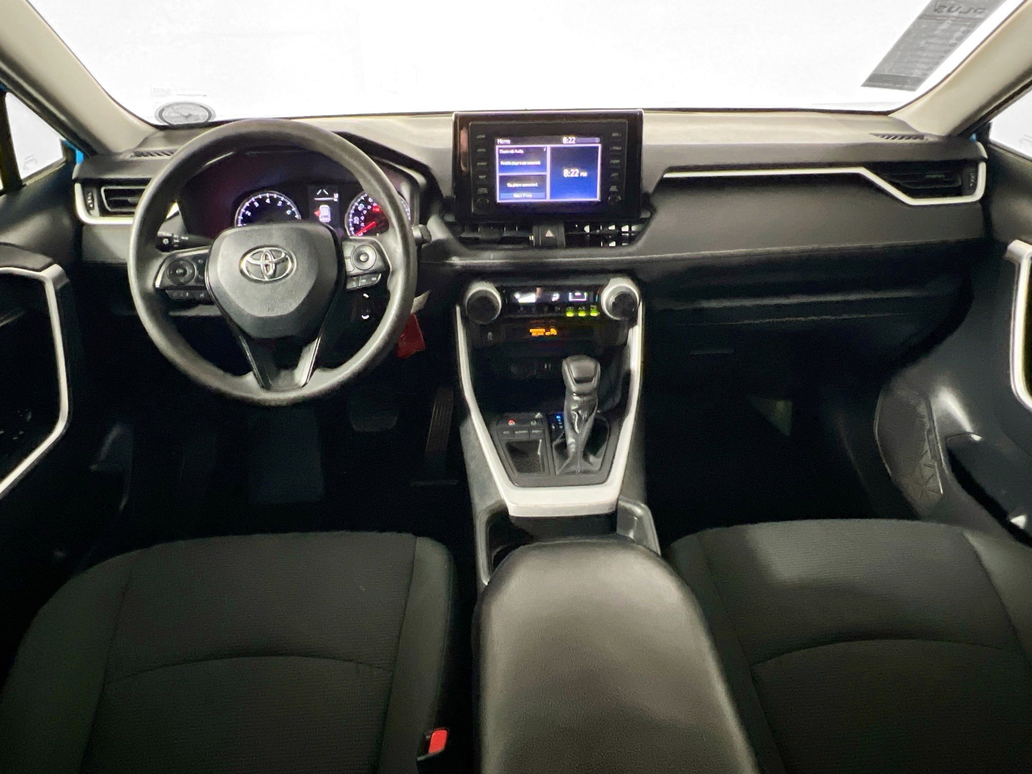 Used 2019 Toyota RAV4 LE image 29