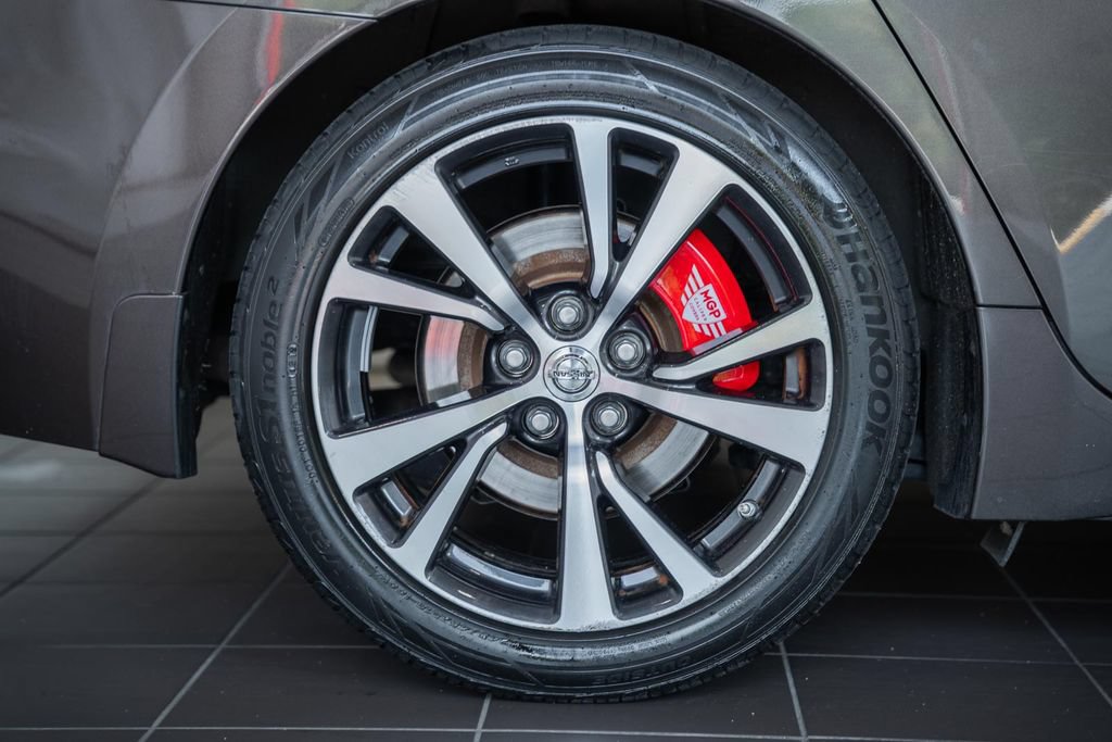 Used 2016 Nissan Maxima 3.5 SL FWD image 19