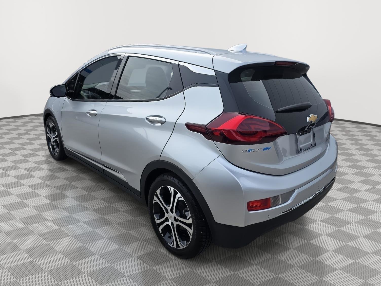 Used 2017 Chevrolet Bolt Premier image 8