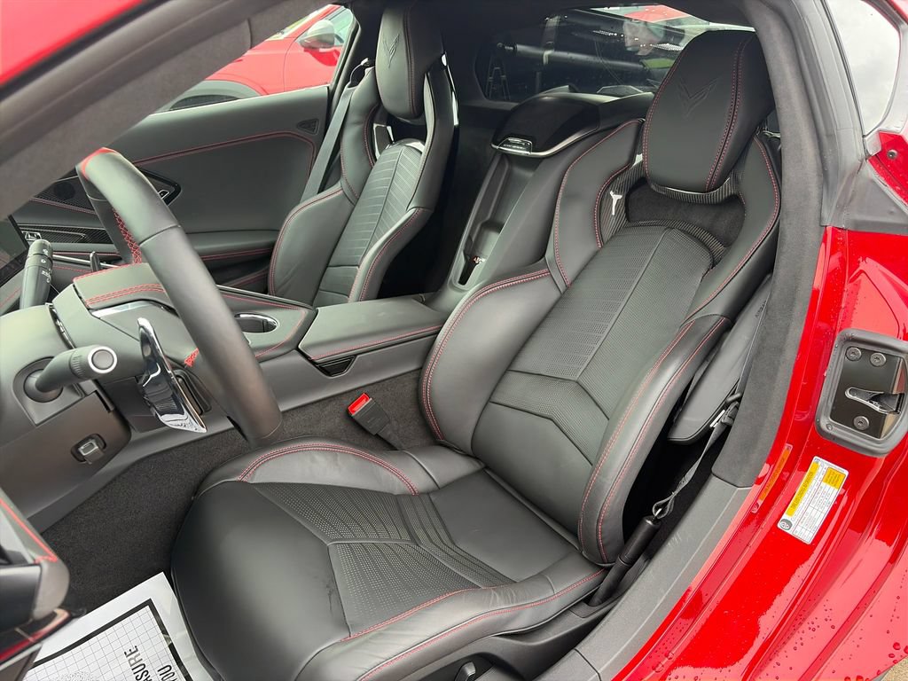 Used 2026 Chevrolet Corvette Stingray Premium Cpe RWD image 24