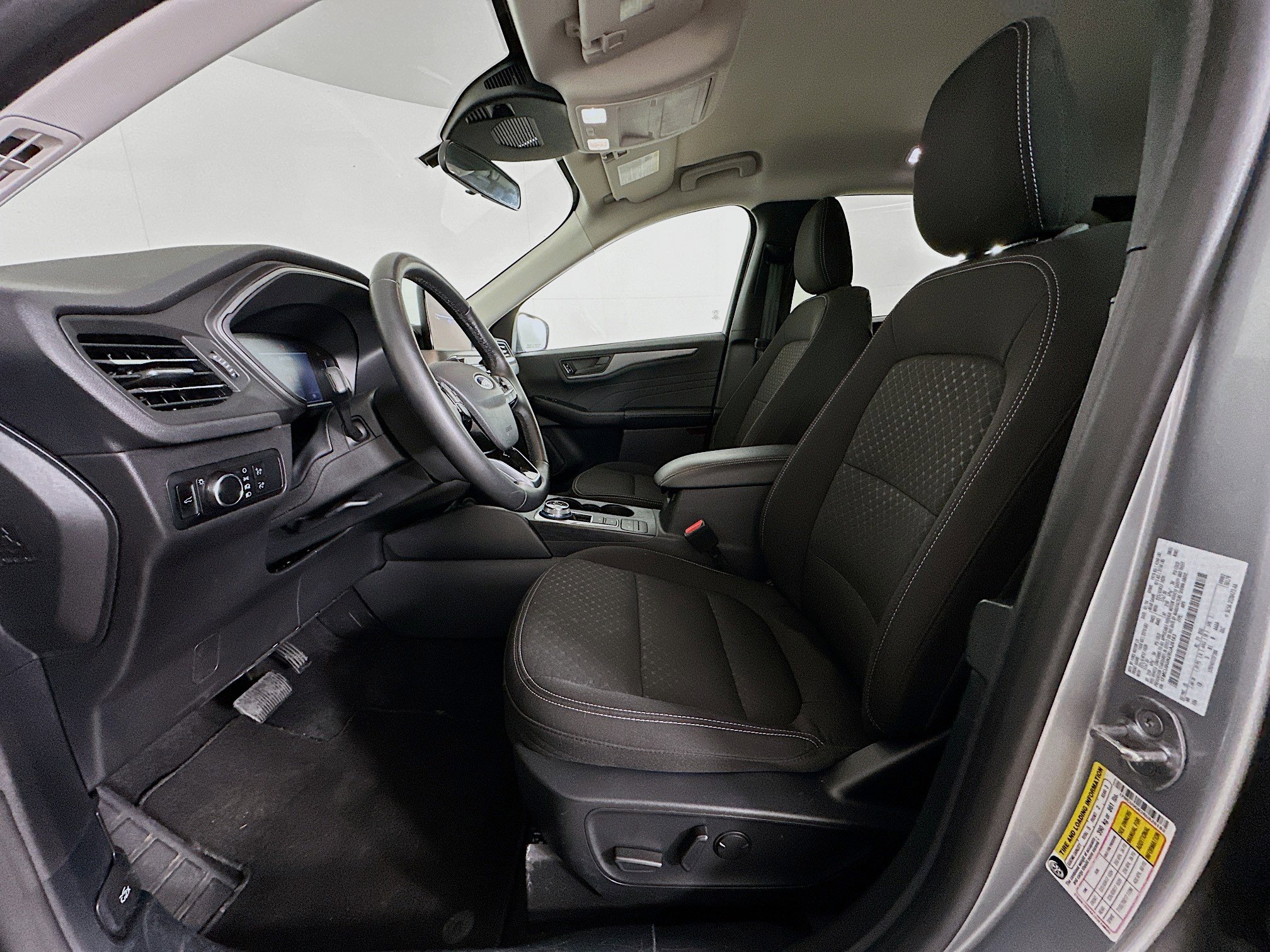 Used 2024 Ford Escape Active w/ Cold Weather Package image 13