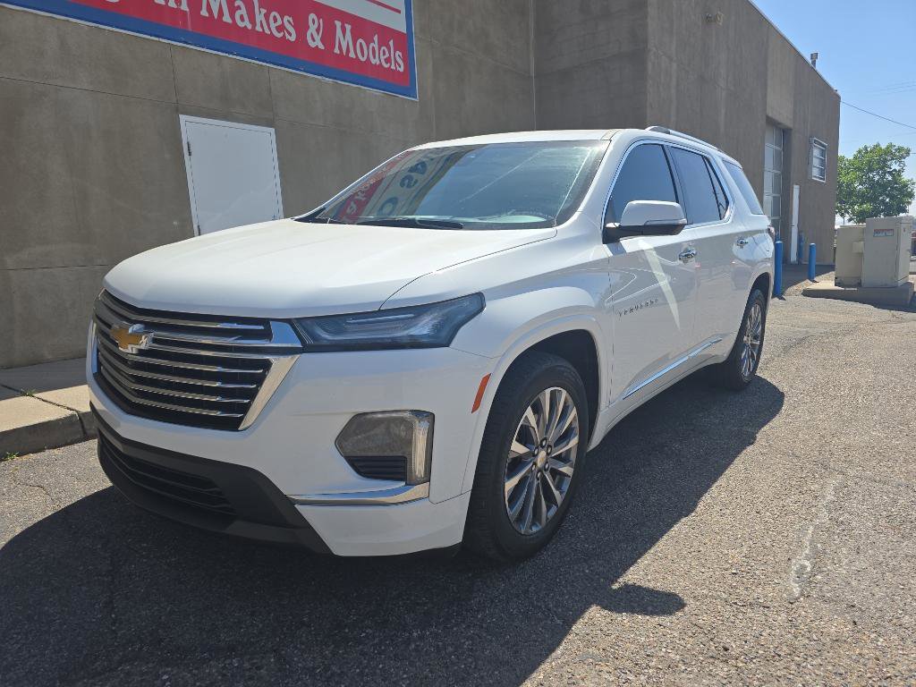 Used 2023 Chevrolet Traverse Premier image 3
