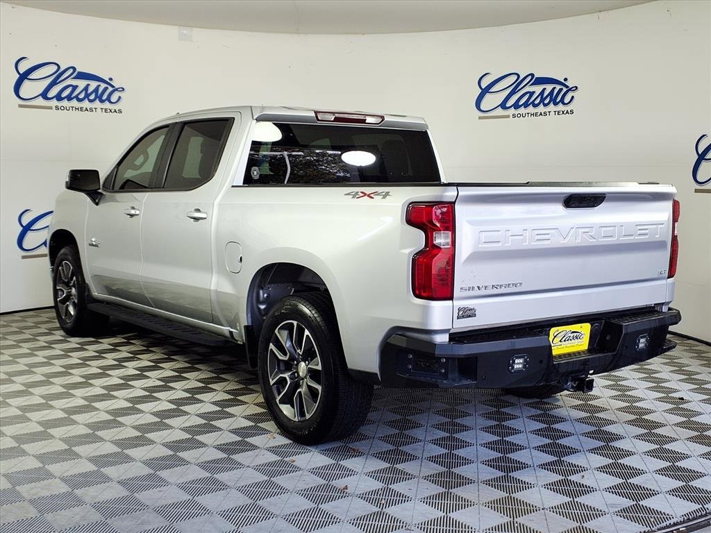 Used 2022 Chevrolet Silverado 1500 LT image 2