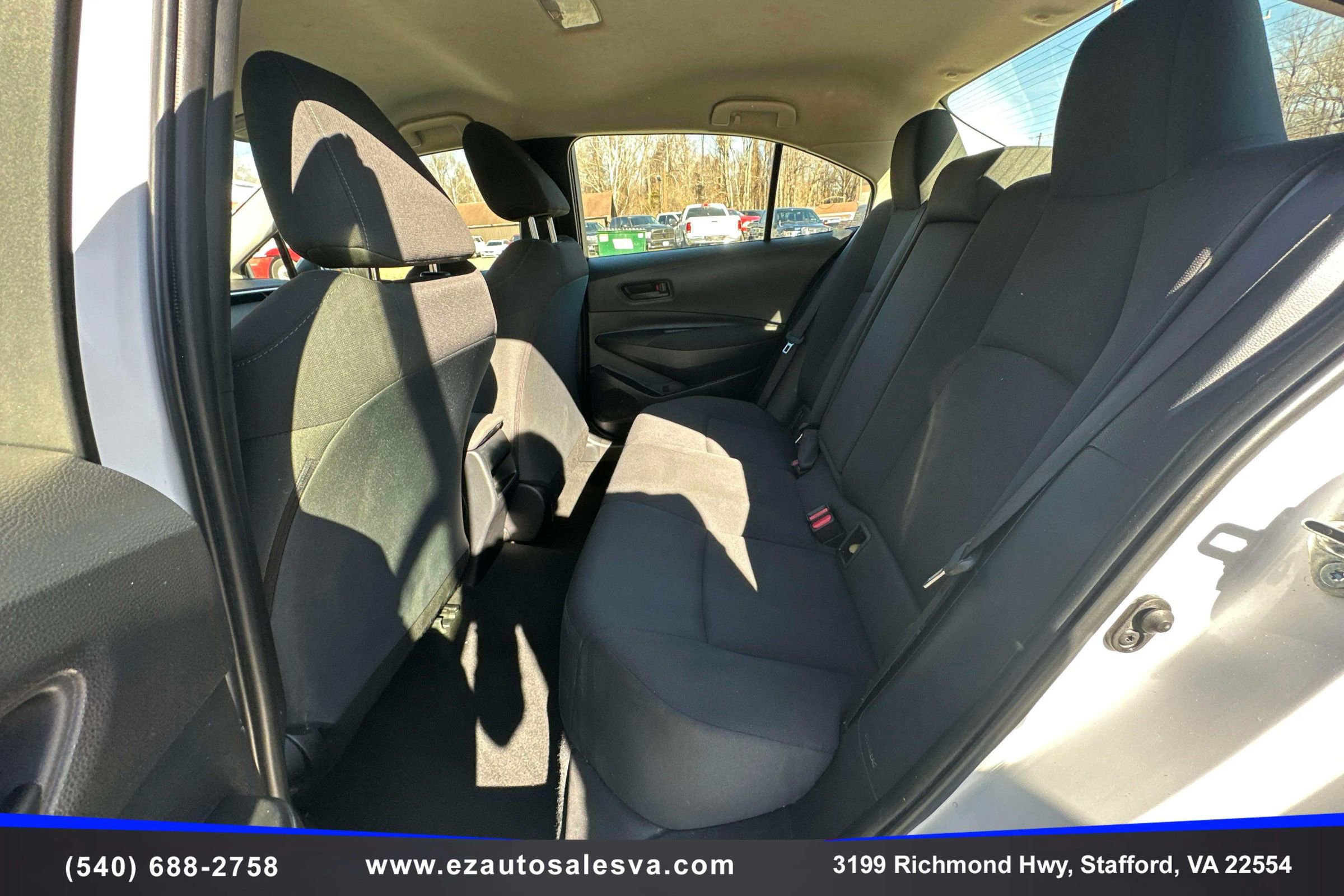 Used 2022 Toyota Corolla LE image 15