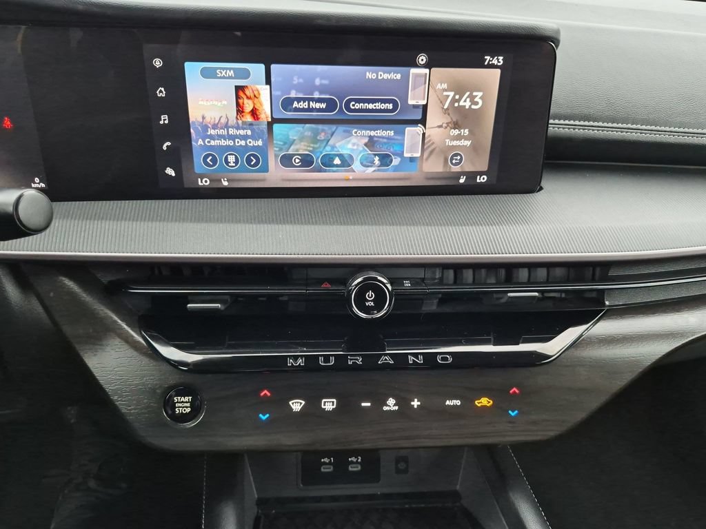 Used 2025 Nissan Murano SV AWD/4WD image 17