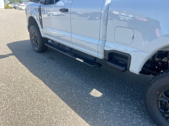 New 2026 Ford F250 XL w/ STX Appearance Package AWD/4WD image 23