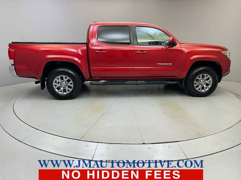 Used 2017 Toyota Tacoma SR5 image 6