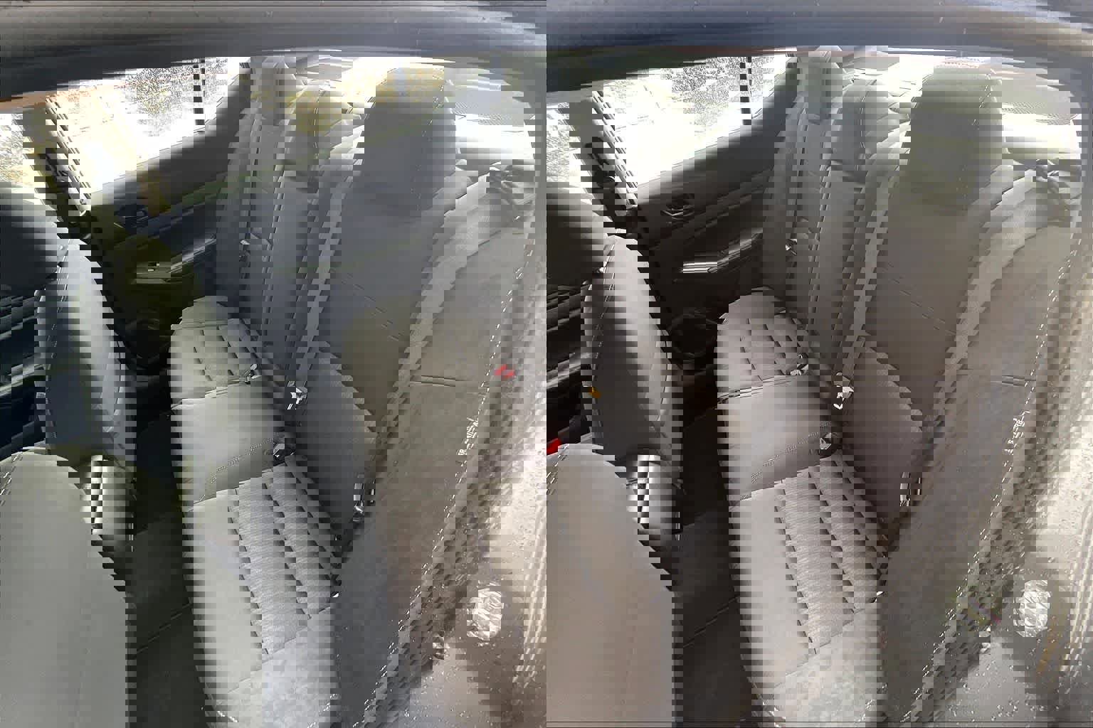 Used 2025 Nissan Altima 2.5 SV image 29