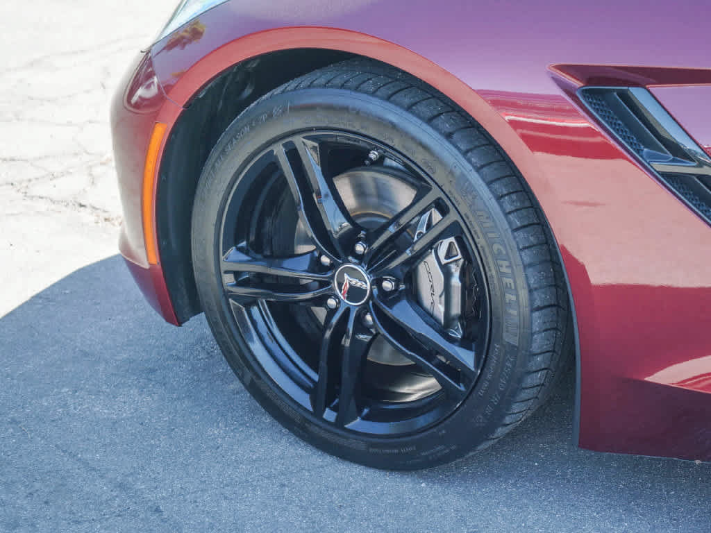 Used 2017 Chevrolet Corvette Stingray Coupe w/ 1LT RWD image 9