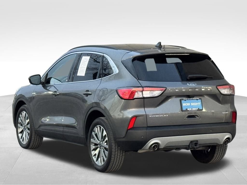 Used 2022 Ford Escape Titanium w/ Class II Trailer Tow Package image 34