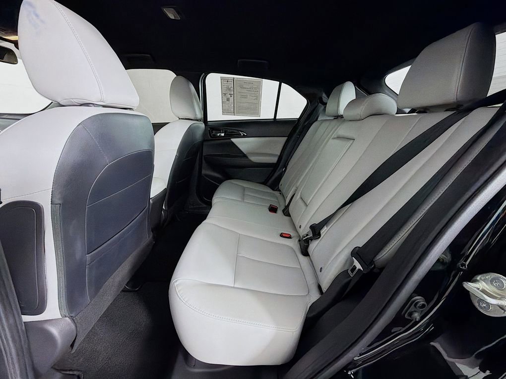 Used 2023 Mitsubishi Eclipse Cross SEL AWD/4WD image 36