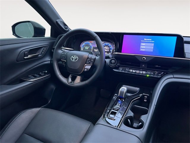 Used 2026 Toyota Crown Platinum image 10