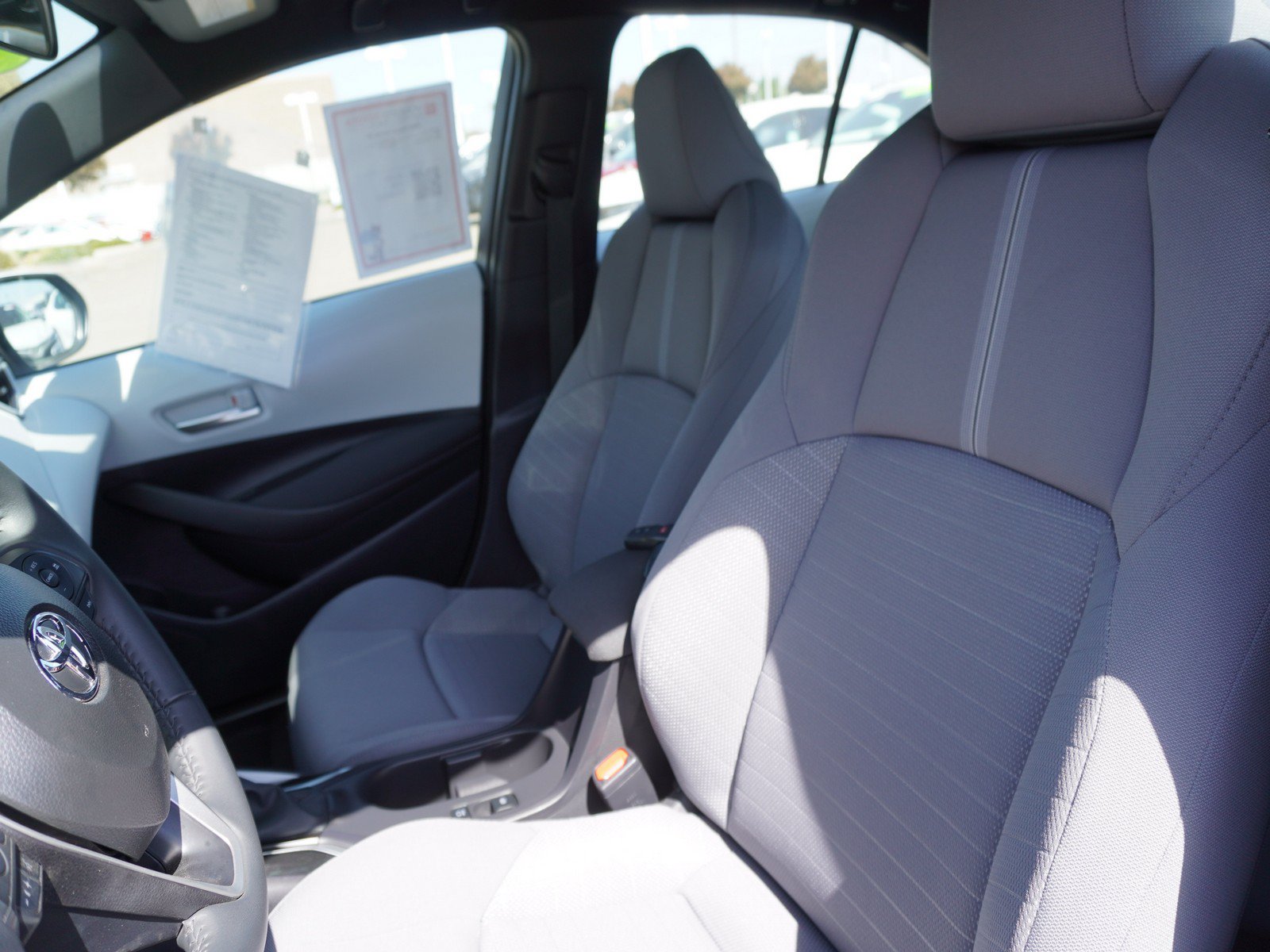 Used 2026 Toyota Corolla SE w/ SE Package FWD image 20