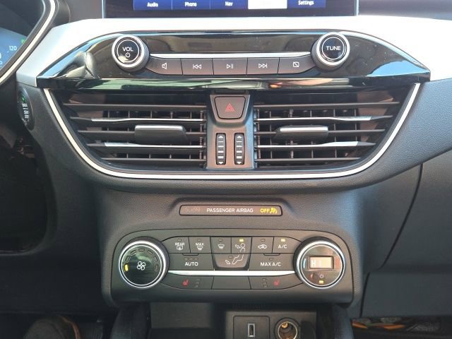 Used 2020 Ford Escape SE Sport image 34