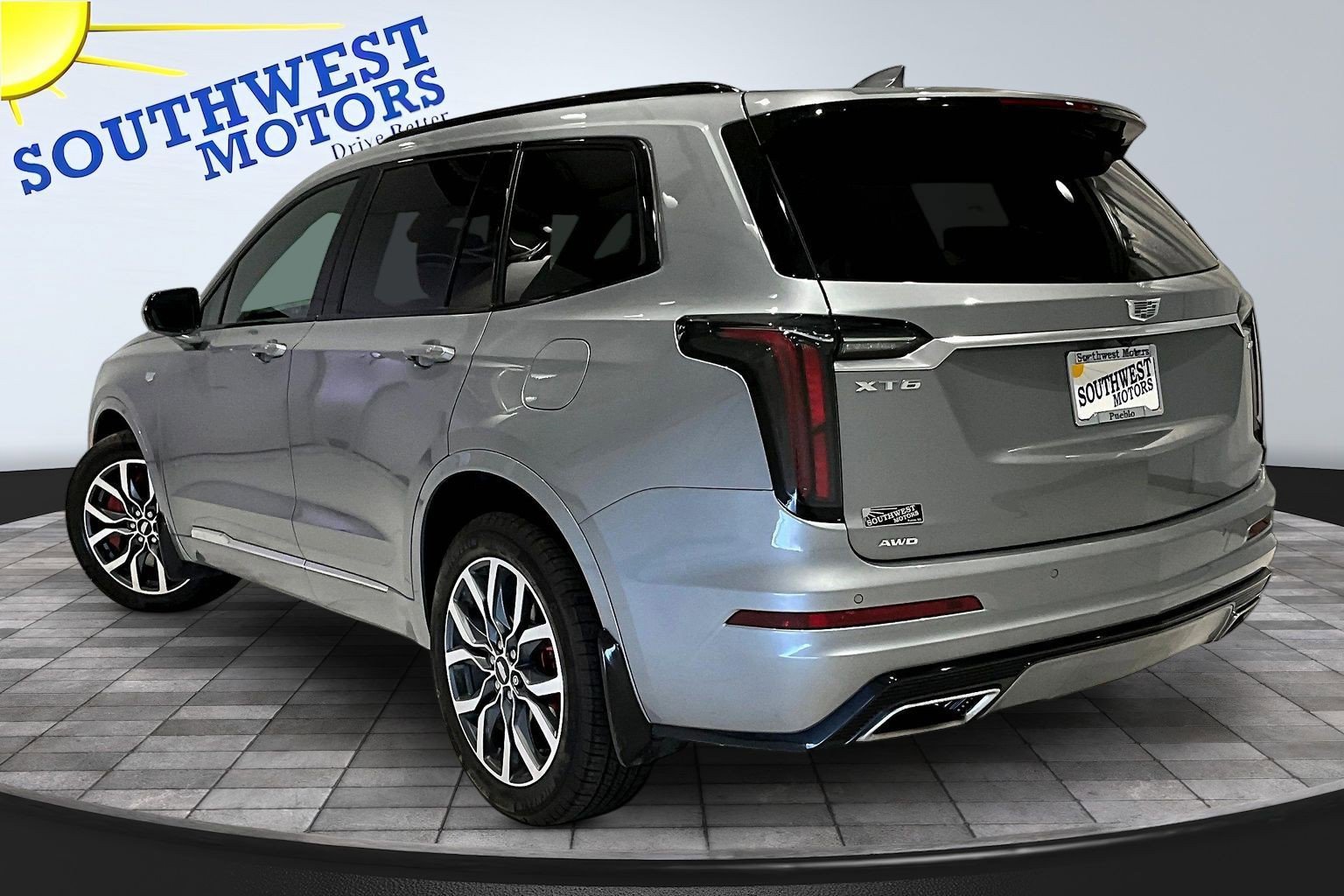 Used 2024 Cadillac XT6 Sport AWD/4WD image 4