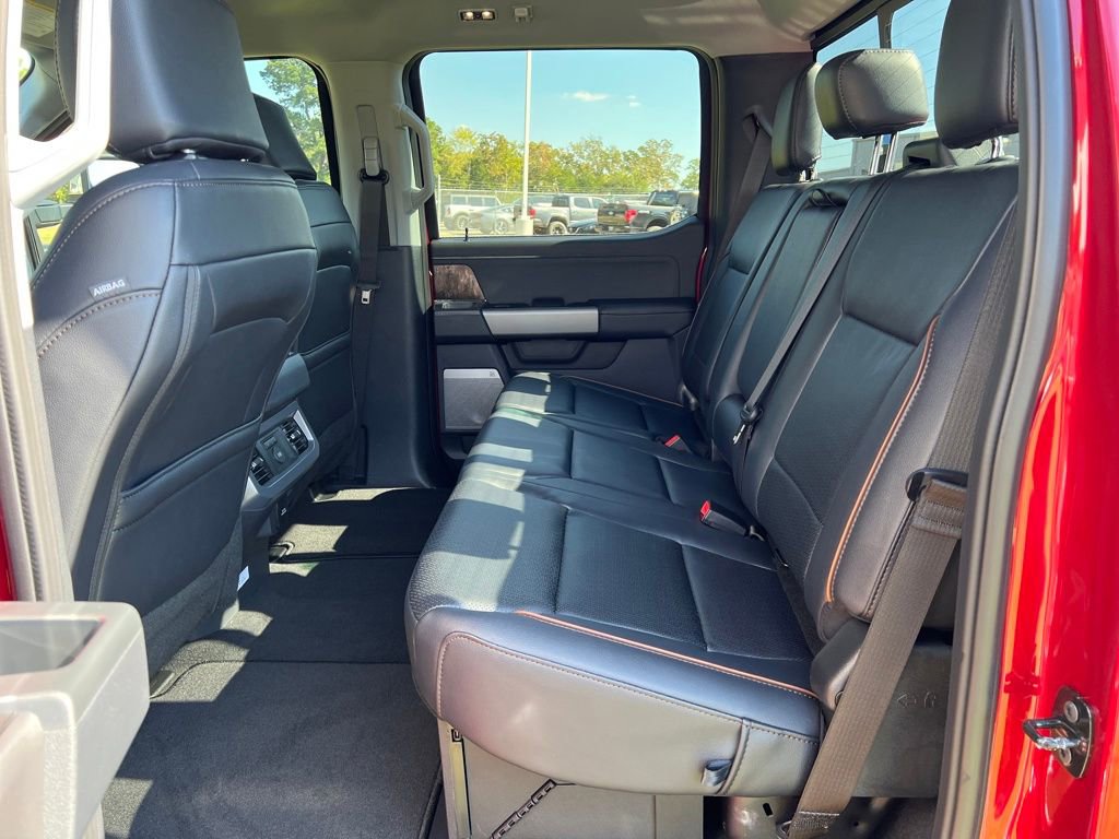 New 2026 Ford F250 Lariat w/ Chrome Package image 38