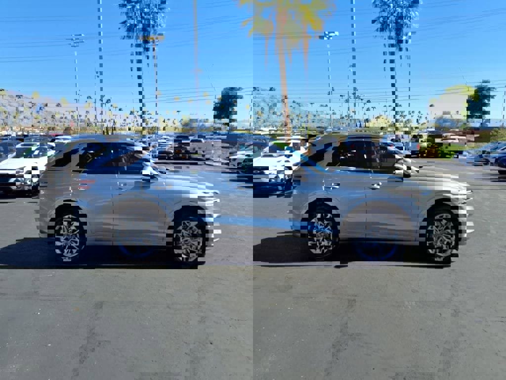 Used 2023 Genesis GV70 2.5T Advanced w/ Advanced Package image 11