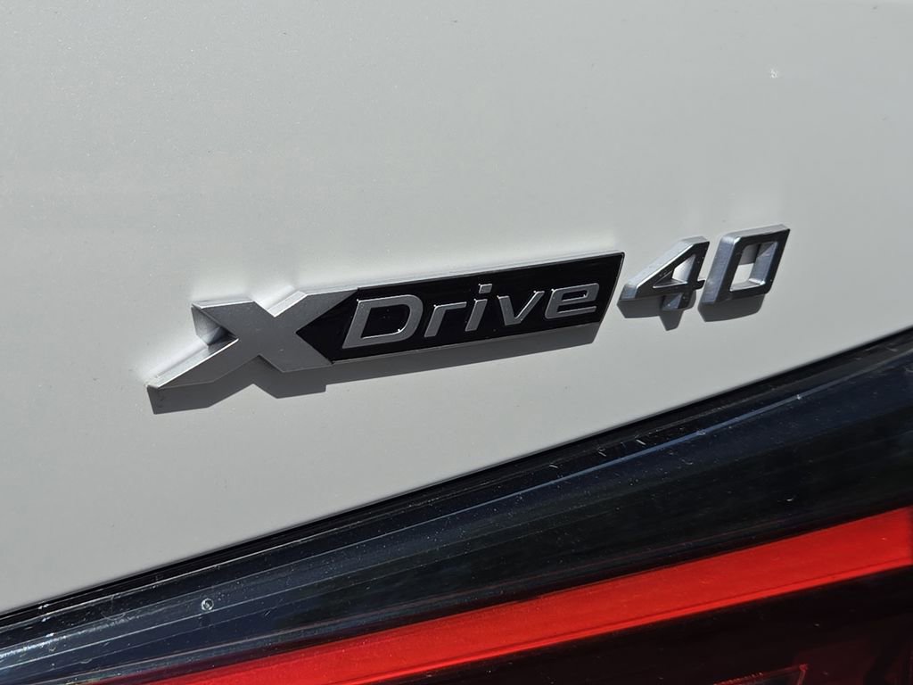 New 2026 BMW i4 xDrive40i w/ Premium Package AWD/4WD image 13