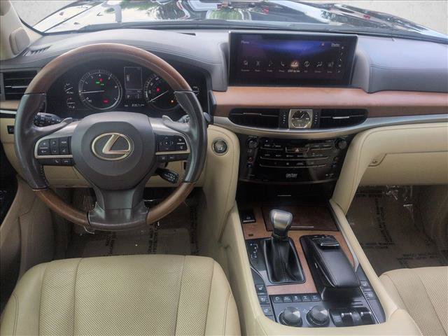 Used 2019 Lexus LX 570 4WD image 26