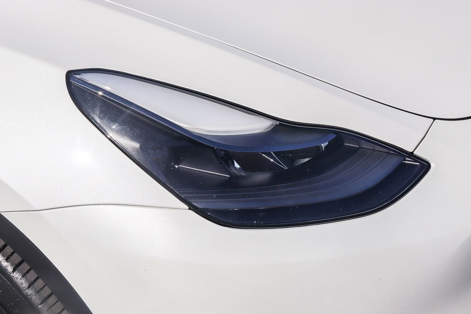 Used 2023 Tesla Model Y Performance AWD/4WD image 11