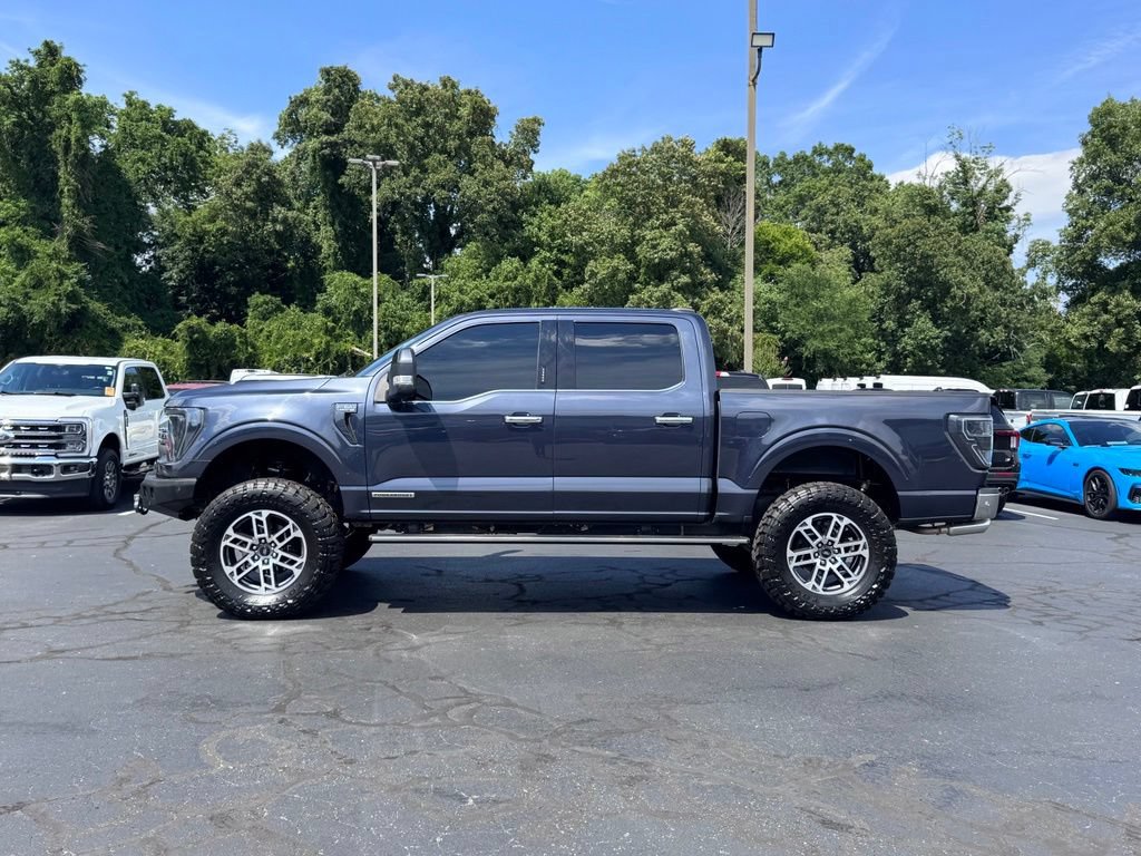 Used 2021 Ford F150 Lariat w/ Equipment Group 502A High AWD/4WD image 3