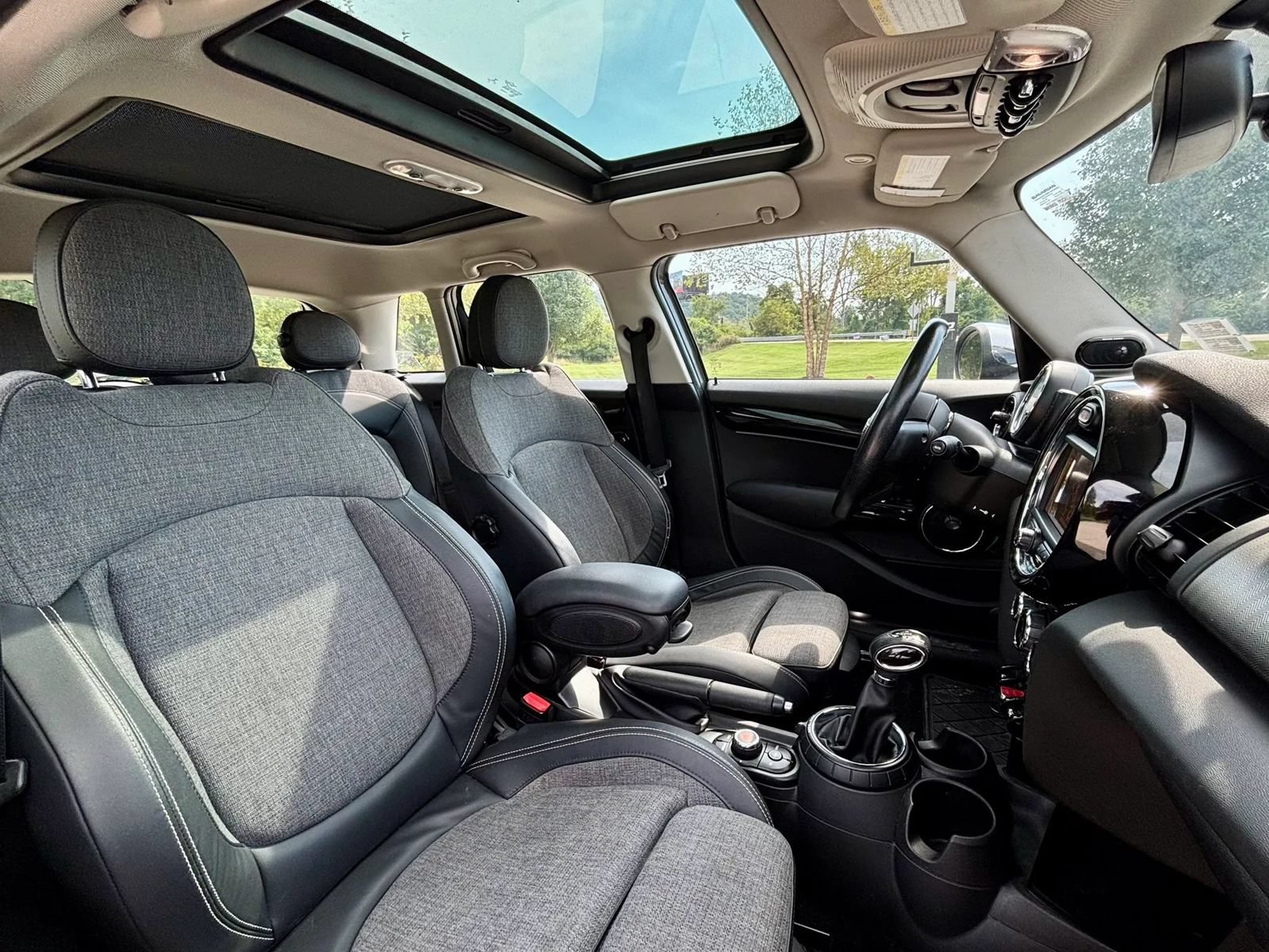 Used 2016 MINI Cooper S FWD image 18