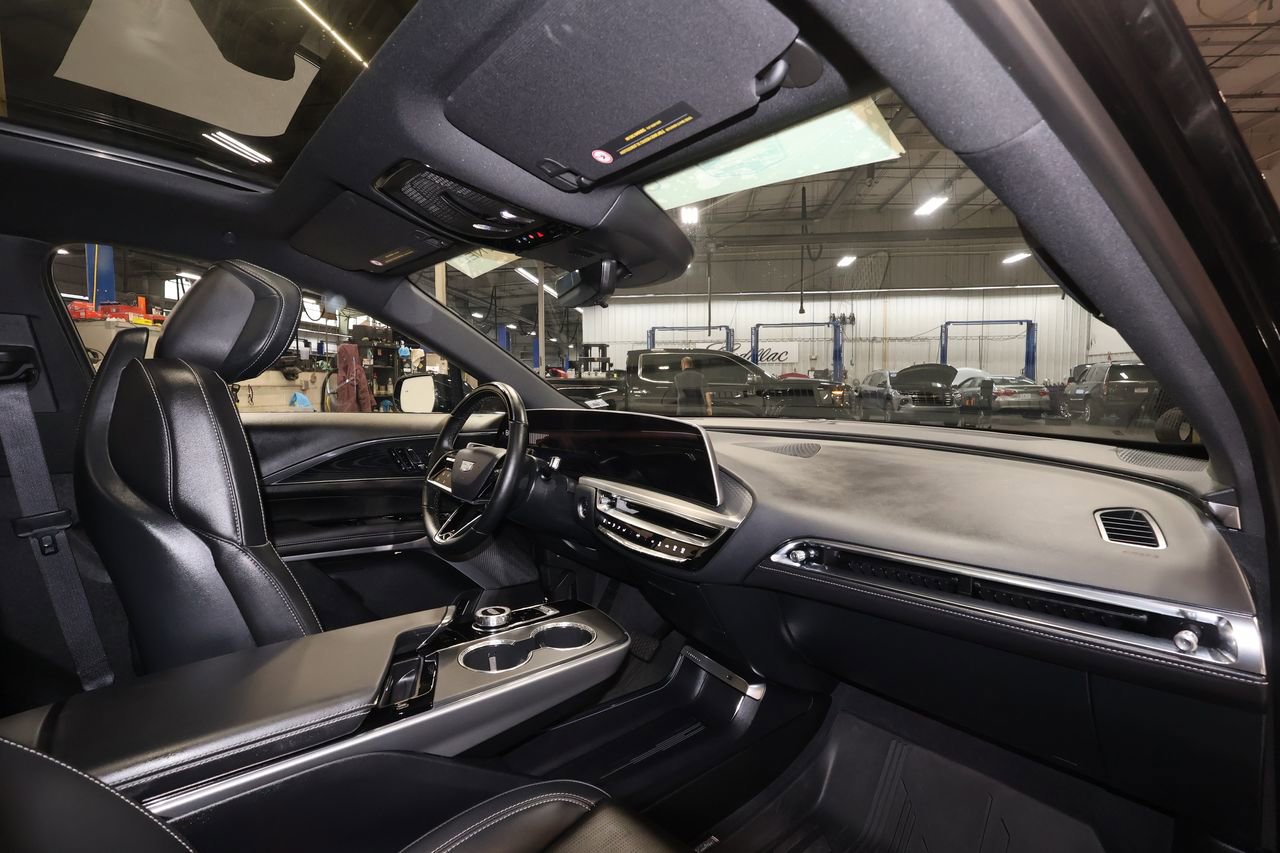Certified 2024 Cadillac Lyriq Luxury w/ LPO, Floor Liner Package image 28