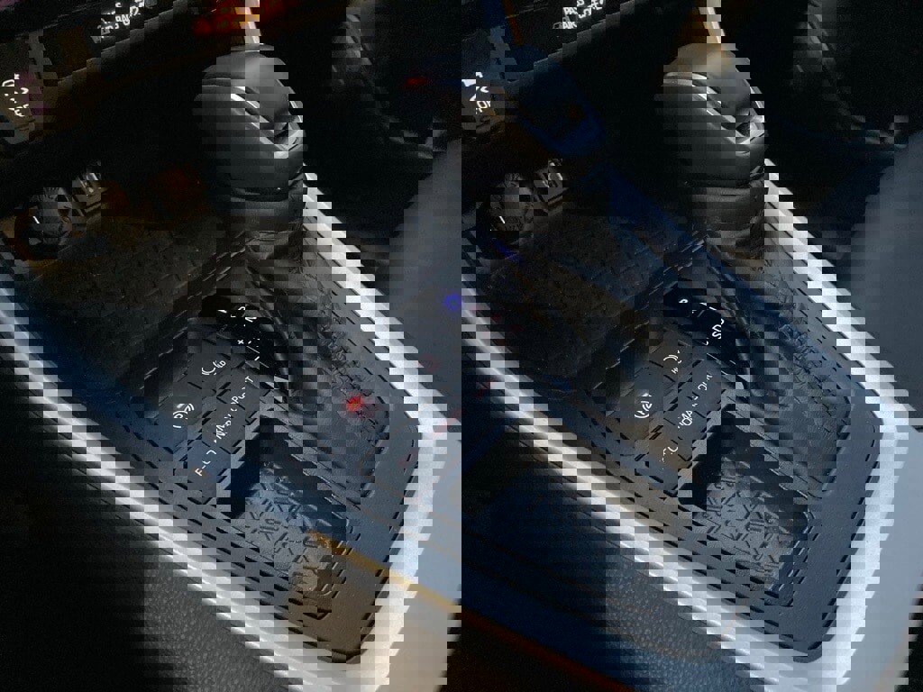 Certified 2024 Toyota RAV4 XLE Premium image 27