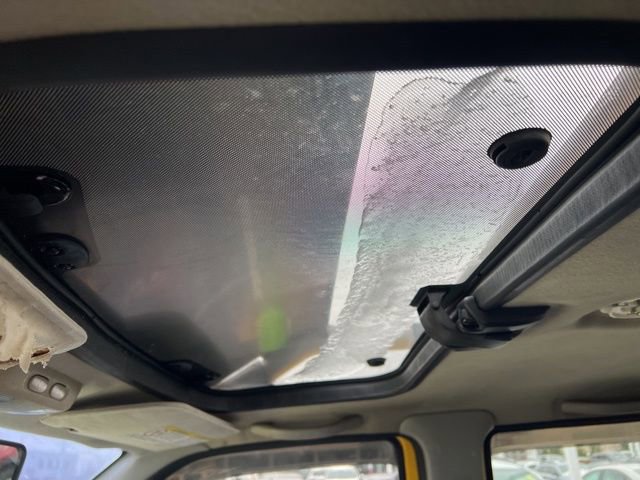 Used 2001 Nissan Frontier SE image 20