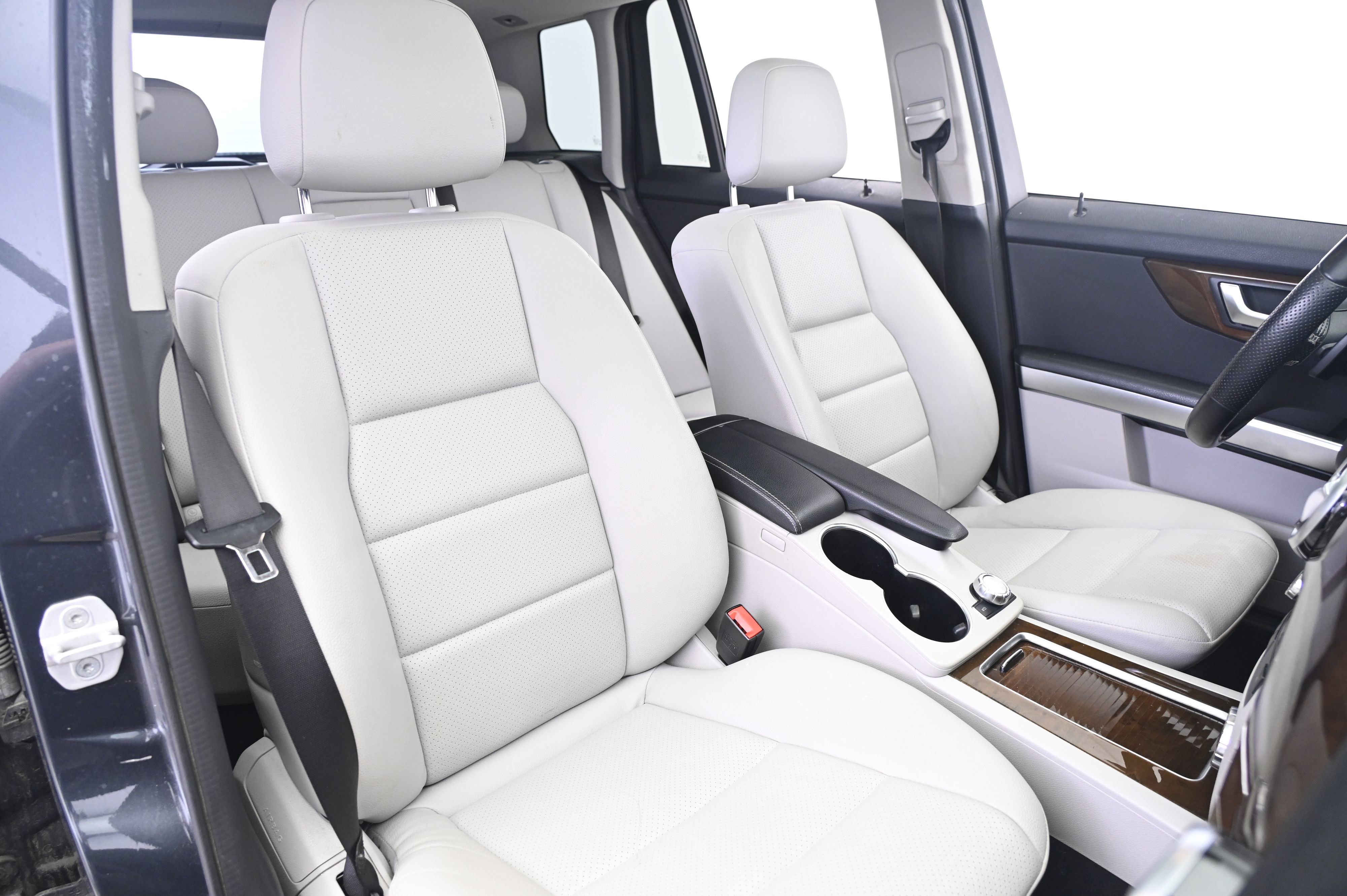 Used 2015 Mercedes-Benz GLK 350 4MATIC image 24