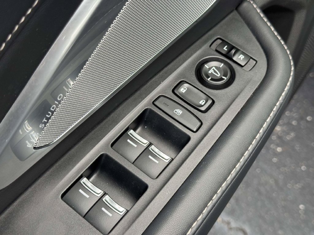 Certified 2019 Acura RDX w/ Technology Package AWD/4WD image 16