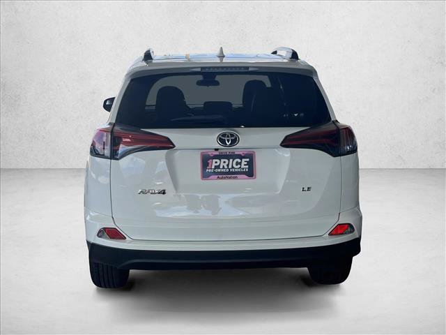 Used 2018 Toyota RAV4 LE w/ Carpet Mat Package FWD image 8