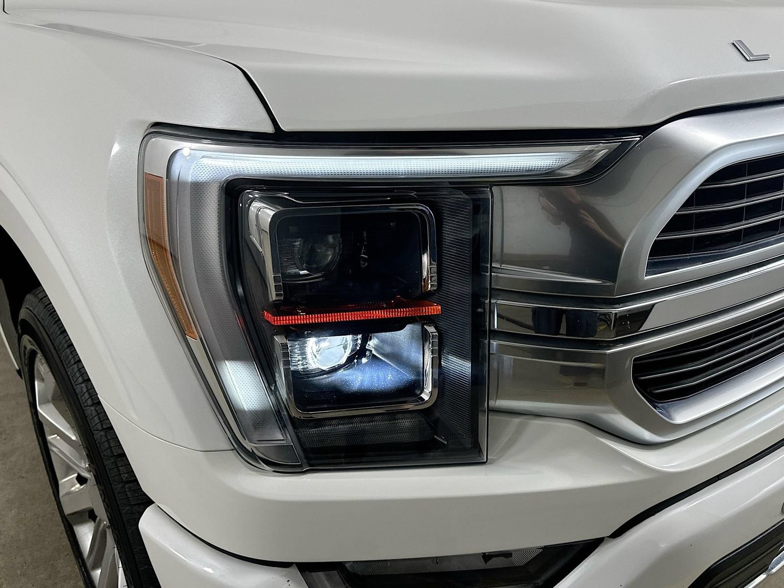 Used 2023 Ford F150 Limited AWD/4WD image 10