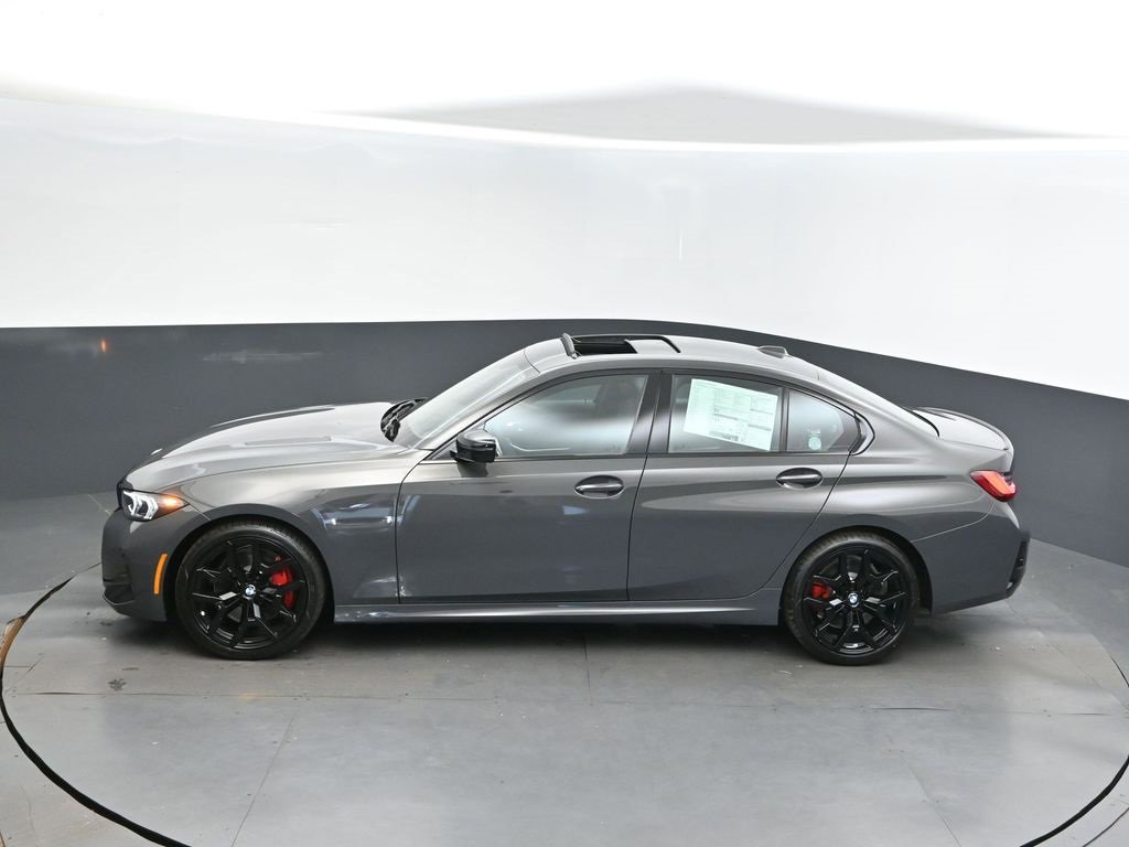New 2026 BMW 330i Sedan w/ M Sport Package image 32