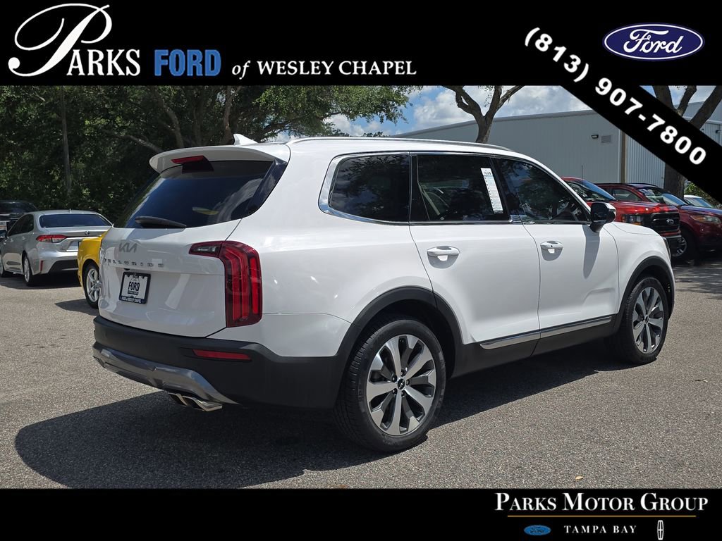 Used 2022 Kia Telluride EX w/ EX Premium Package AWD/4WD image 4