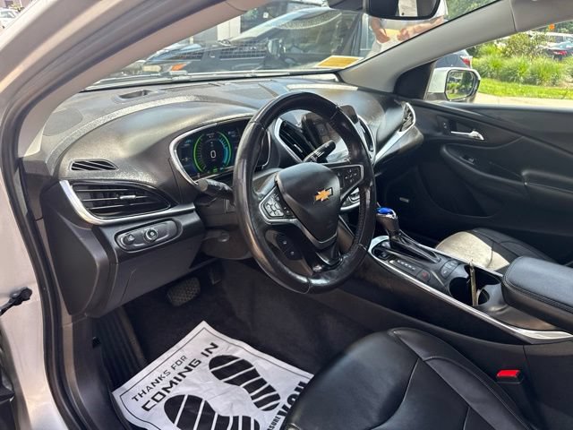 Used 2018 Chevrolet Volt Premier w/ Driver Confidence Package FWD image 23