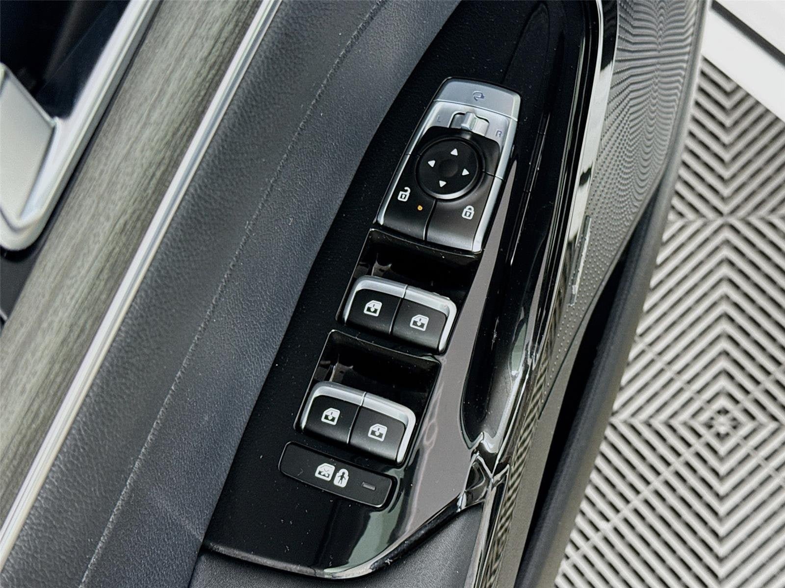 Certified 2025 Kia K5 EX FWD image 20