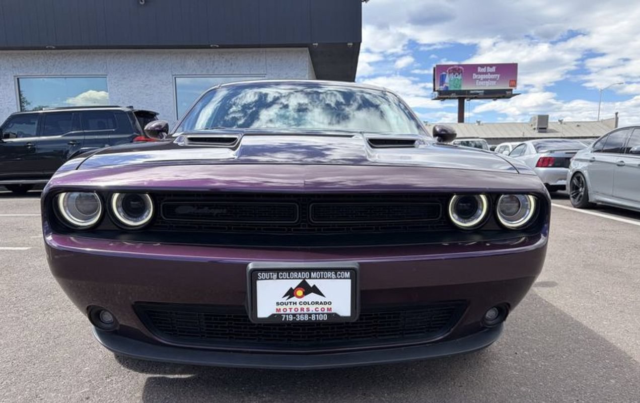 Used 2021 Dodge Challenger SXT w/ Blacktop Package RWD image 2