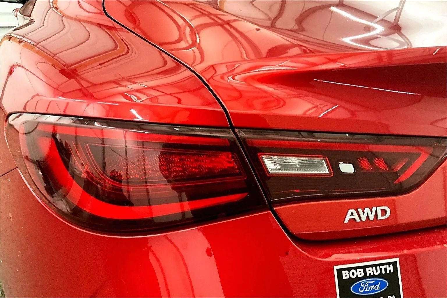 Used 2018 INFINITI Q60 Red Sport 400 w/ Pro Active Package image 28