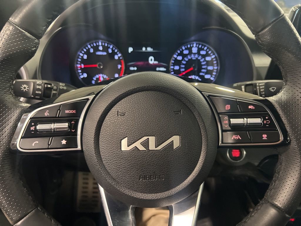 Certified 2024 Kia Forte GT-Line image 58