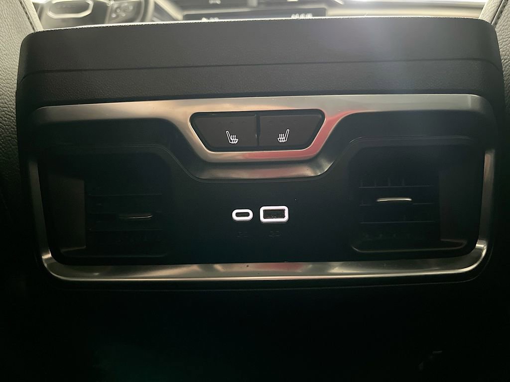 Used 2025 GMC Sierra 1500 Denali image 27