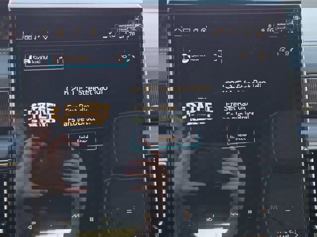 New 2026 GMC Yukon Elevation w/ Elevation Premium Package image 13