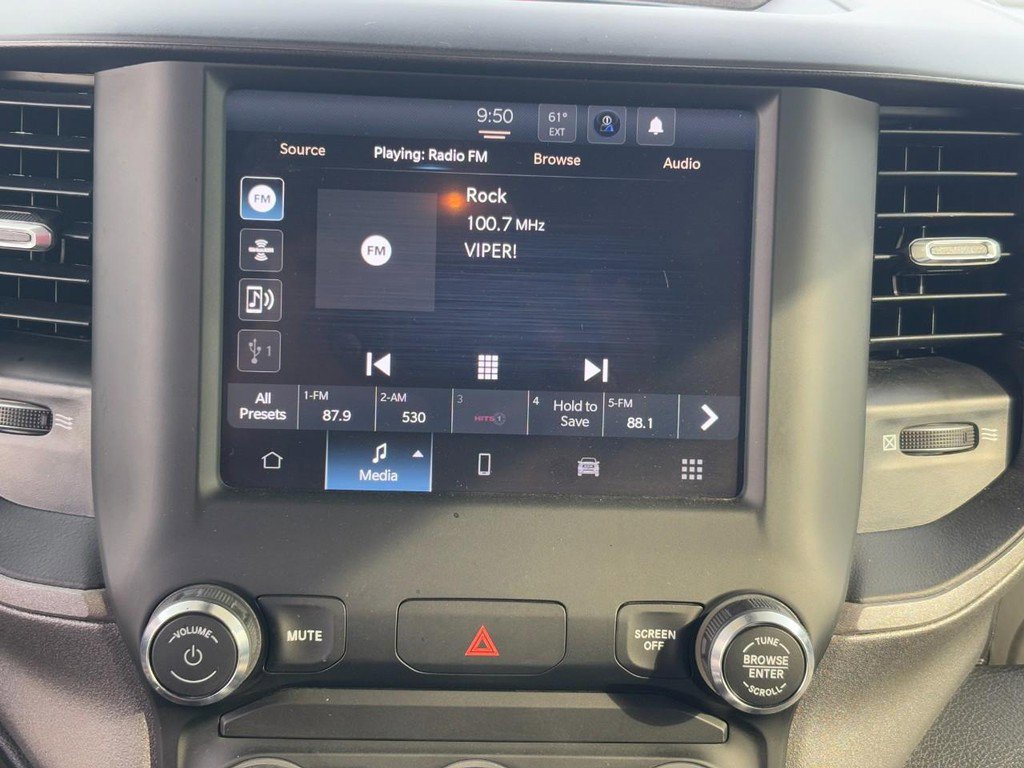 Used 2024 RAM 3500 Tradesman w/ Chrome Appearance Group image 24